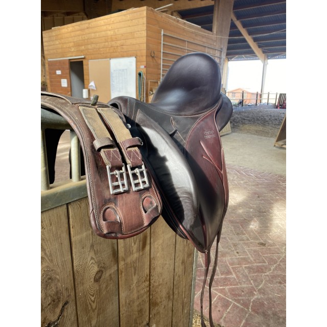 Selle dressage Devoucoux