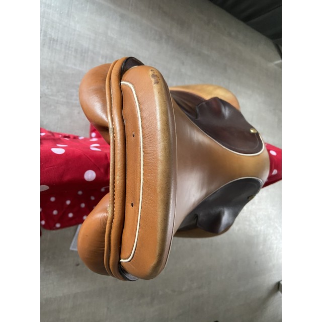 Selle mixte en cuir 17’´