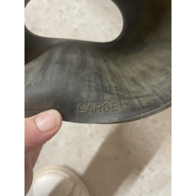 Cloches noires taille L