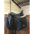 Selle de dressage Antares modèle Altaïr