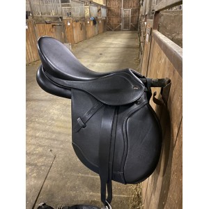 Selle Tekna/Letek Jumping Close Contact Cuir Doublé