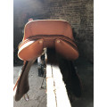 Selle en cuir 17,5