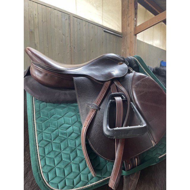 Selle cso Éric Thomas