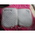 TAPIS BLANC