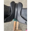 Selle dressage Devoucoux