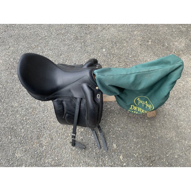 Selle dressage Devoucoux