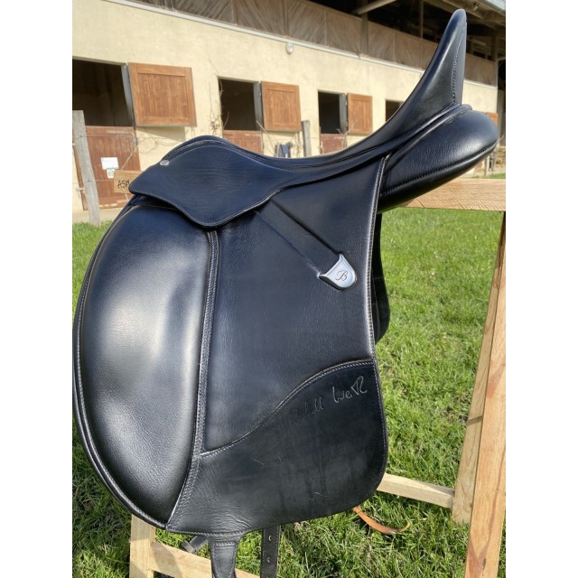 Selle dressage Bâtes