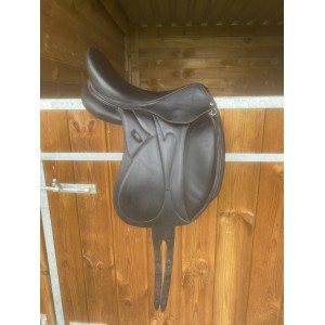 Selle dressage Makila Devoucoux