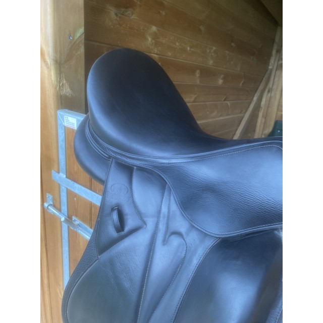Selle dressage Makila Devoucoux