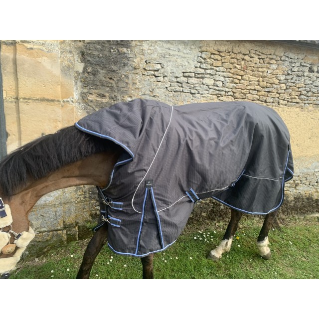 Couverture imperméable 0gramme T145