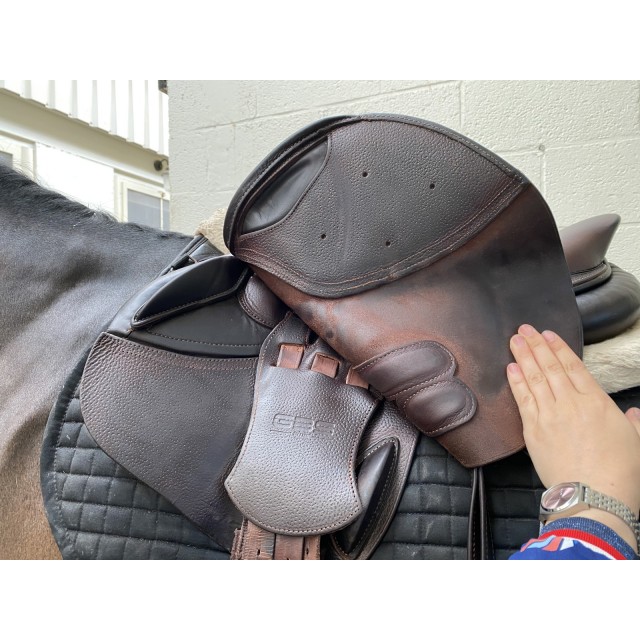 Selle GBS - Presque neuve!