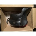 Selle de dressage équipée