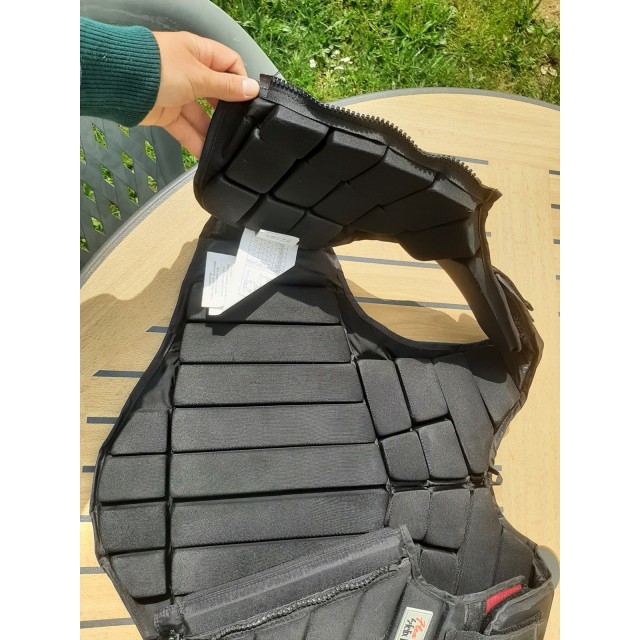 Gilet de cross felix buhler