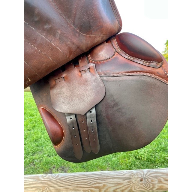 SELLE BUTET 18 POUCES