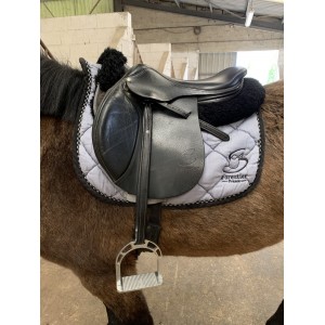 Selle forestier en cuir noir taille 16,5