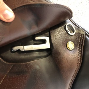 Selle prestige Versailles taille 17