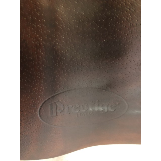 Selle prestige Versailles taille 17