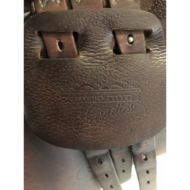 Selle prestige Versailles taille 17