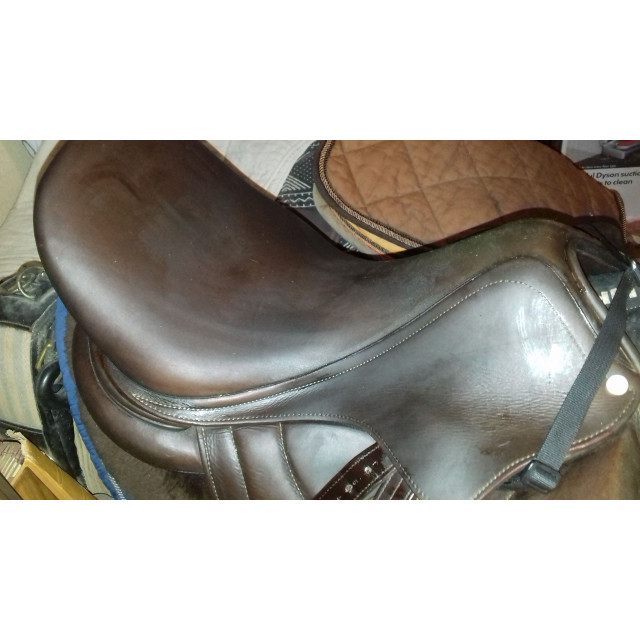 selle de dressage Antares modèle Cadence