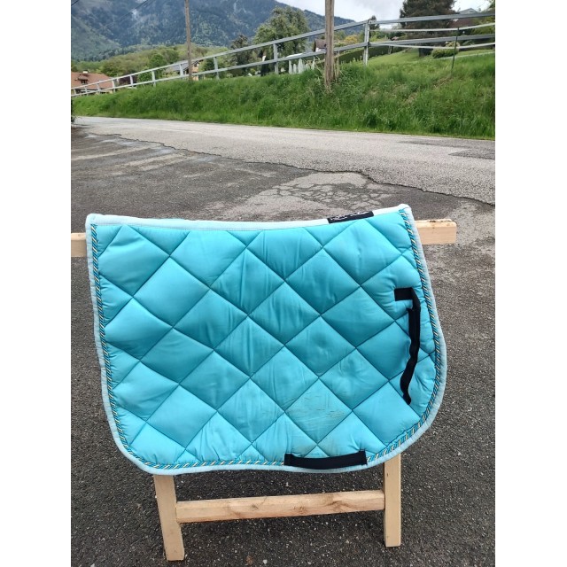 Tapis bleu turquoise