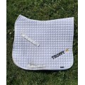 Tapis de selle blanc dressage cheval EQUILINE