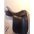 Selle de dressage