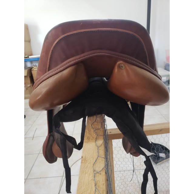 Selle Henri de Rivel. 17"