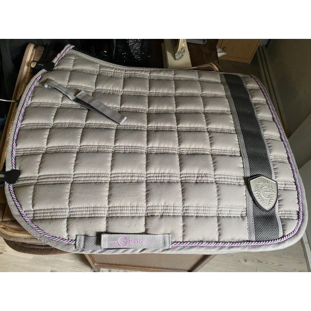 Tapis gris/rose cavaliero