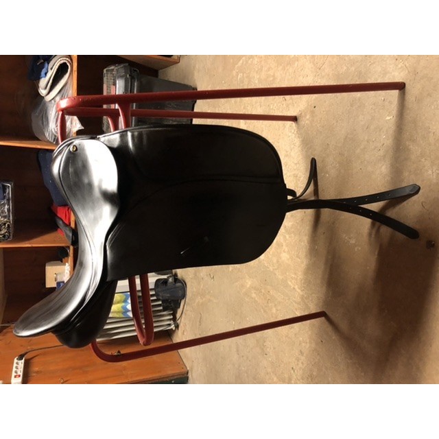 Dressage selle