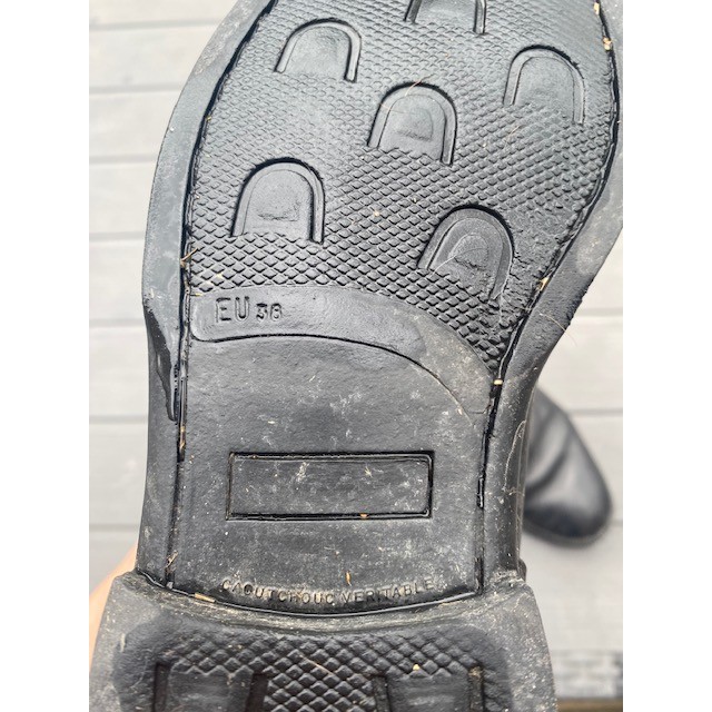 ensemble boots + chaps