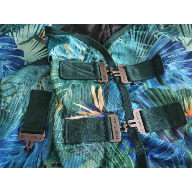 Couverture anti mouche cheval