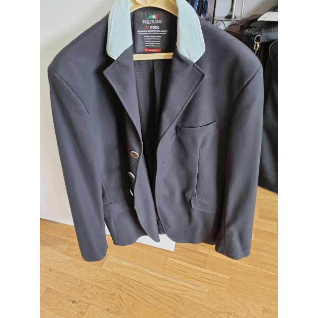 Veste equiline