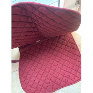 Tapis bordeaux