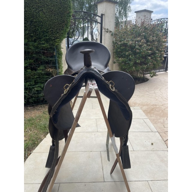 selle randonnée/camarguaise