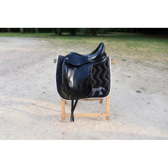 Selle de dressage CWD 17