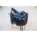 Selle de dressage CWD 17