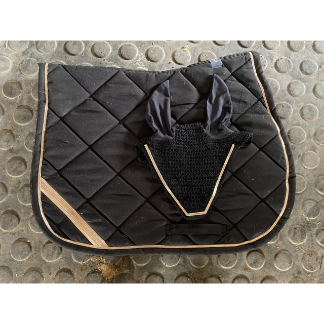 Ensemble tapis et bonnet