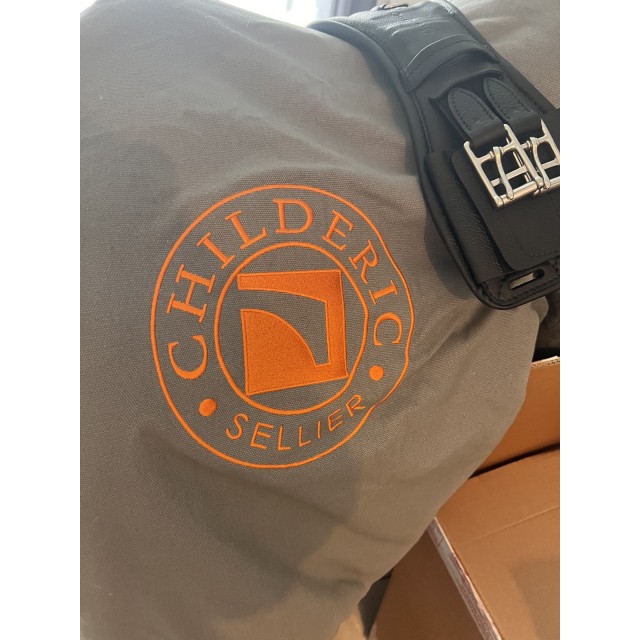 Selle dressage childeric 17.5 cuir neuve