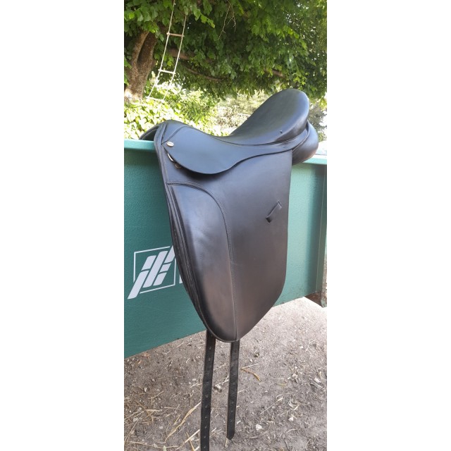 Selle de dressage advantage Henri de rivel
