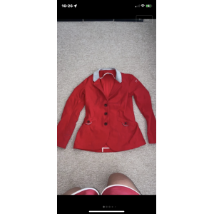 Veste de concours rouge