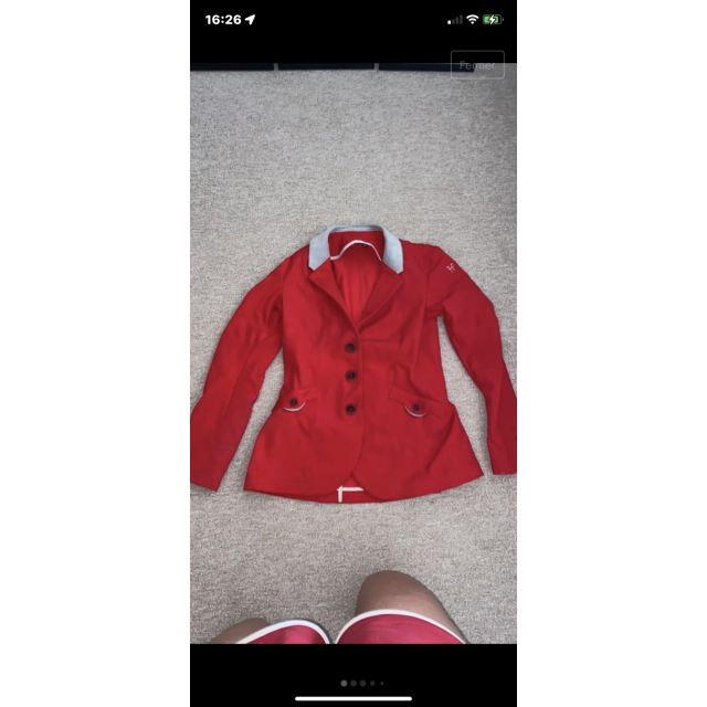 Veste de concours rouge