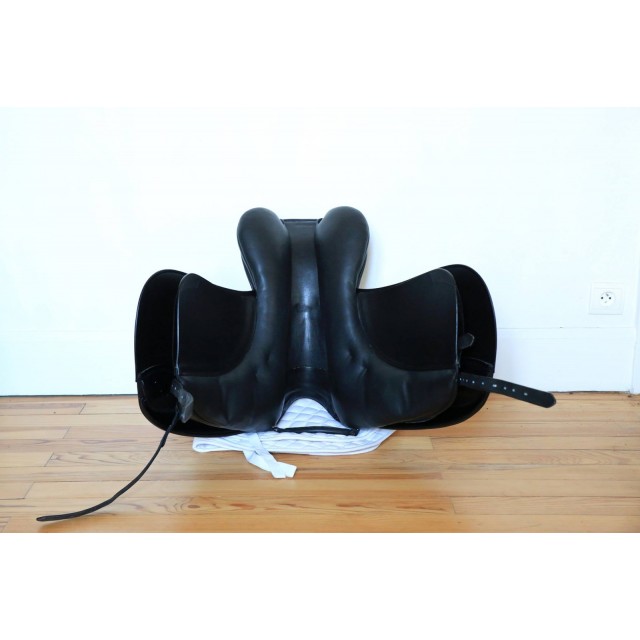 SELLE DE DRESSAGE PRESTIGE ACADEMY EXCELLENT ETAT