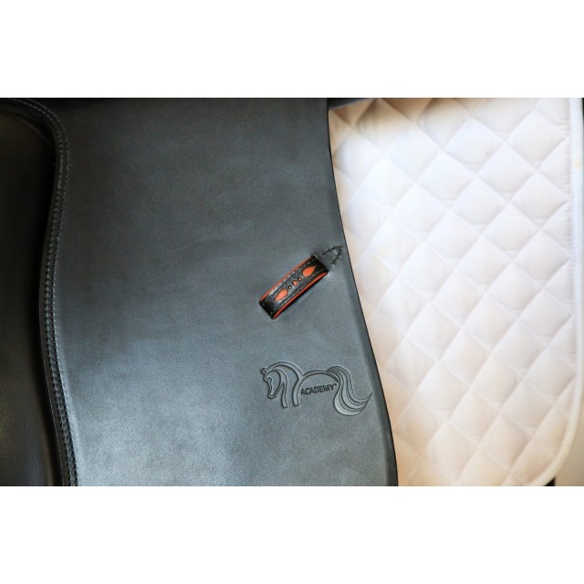 SELLE DE DRESSAGE PRESTIGE ACADEMY EXCELLENT ETAT