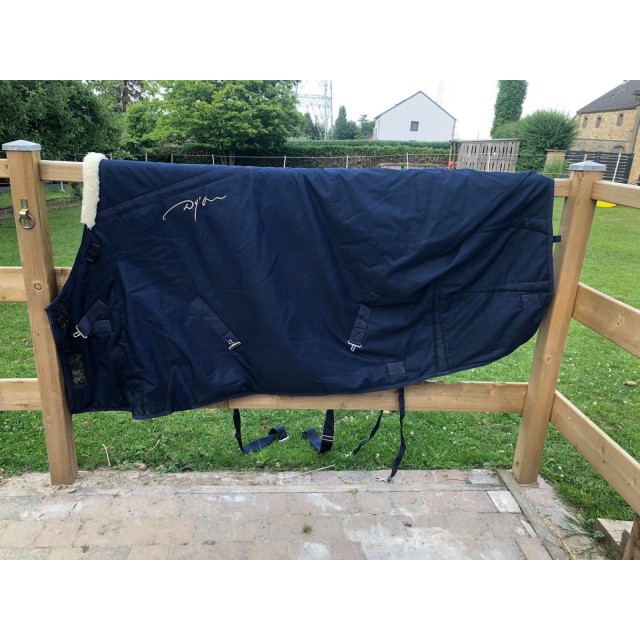 Couverture intérieur DYON