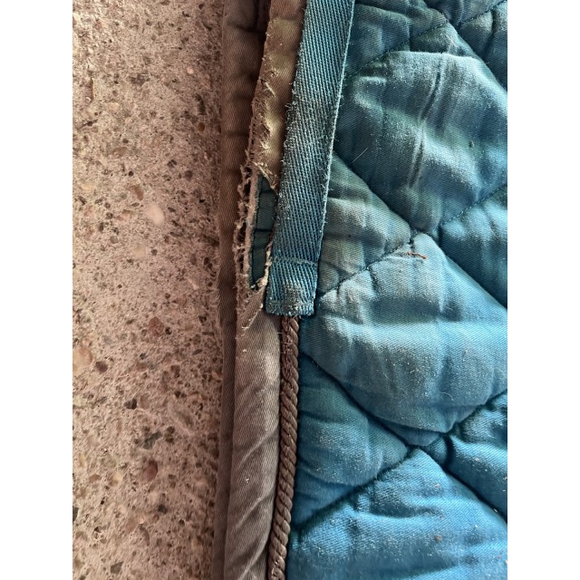 tapis bleu BR