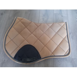 Tapis equitheme camel