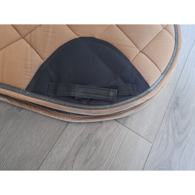 Tapis equitheme camel