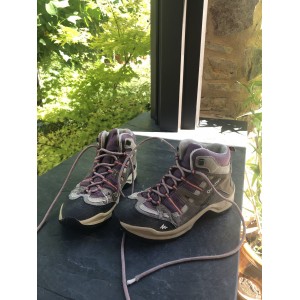 Chaussure de marche quechua