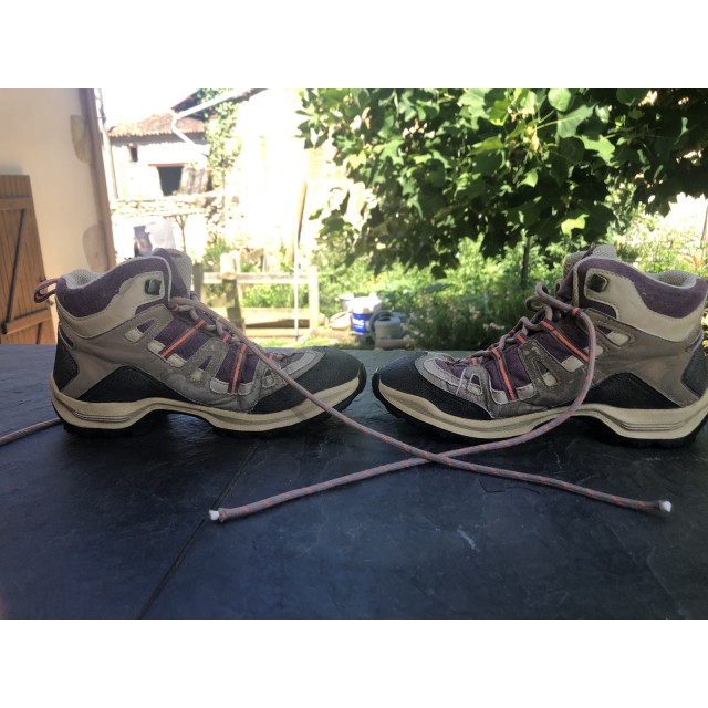 Chaussure de marche quechua