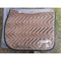 Tapis Pénélope velour marron